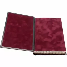 Книга в кожаном переплете «Градостроительный кодекс Российской Федерации»